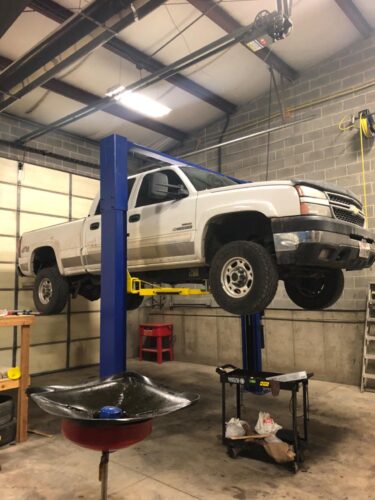 APlusLift HW-10KOH-A 10,000 lb (4,536 kg) 2-Post Overhead Car Lift – CE Certified, Truck Adapters, 3-Year Warranty photo review