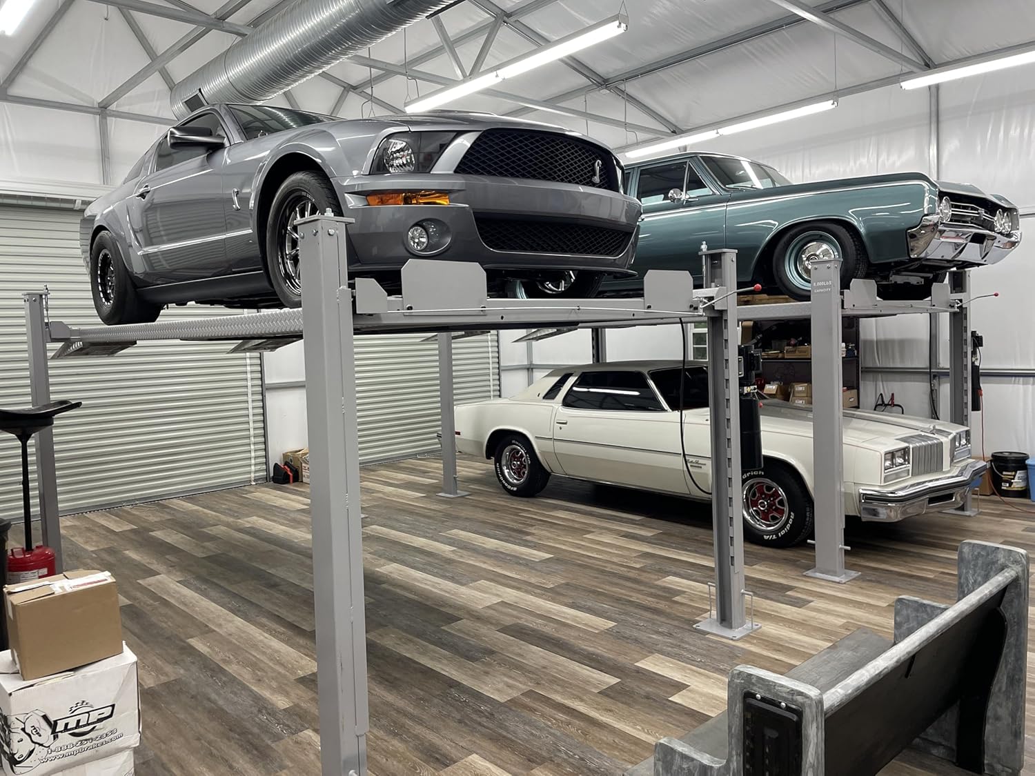 TRIUMPH NSS-8 8000 lbs / 3,628 kg 4 Post Car Lift – Heavy Duty Storage & Service Auto Hoist for Cars and Trucks - Image 9